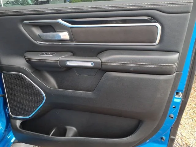 Used 2021 Blue Ram Laramie image 25