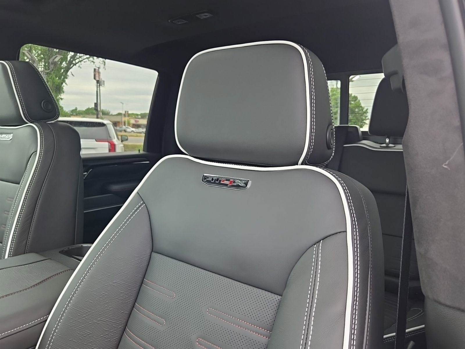 New 2026 Onyx Black GMC AT4X image 26