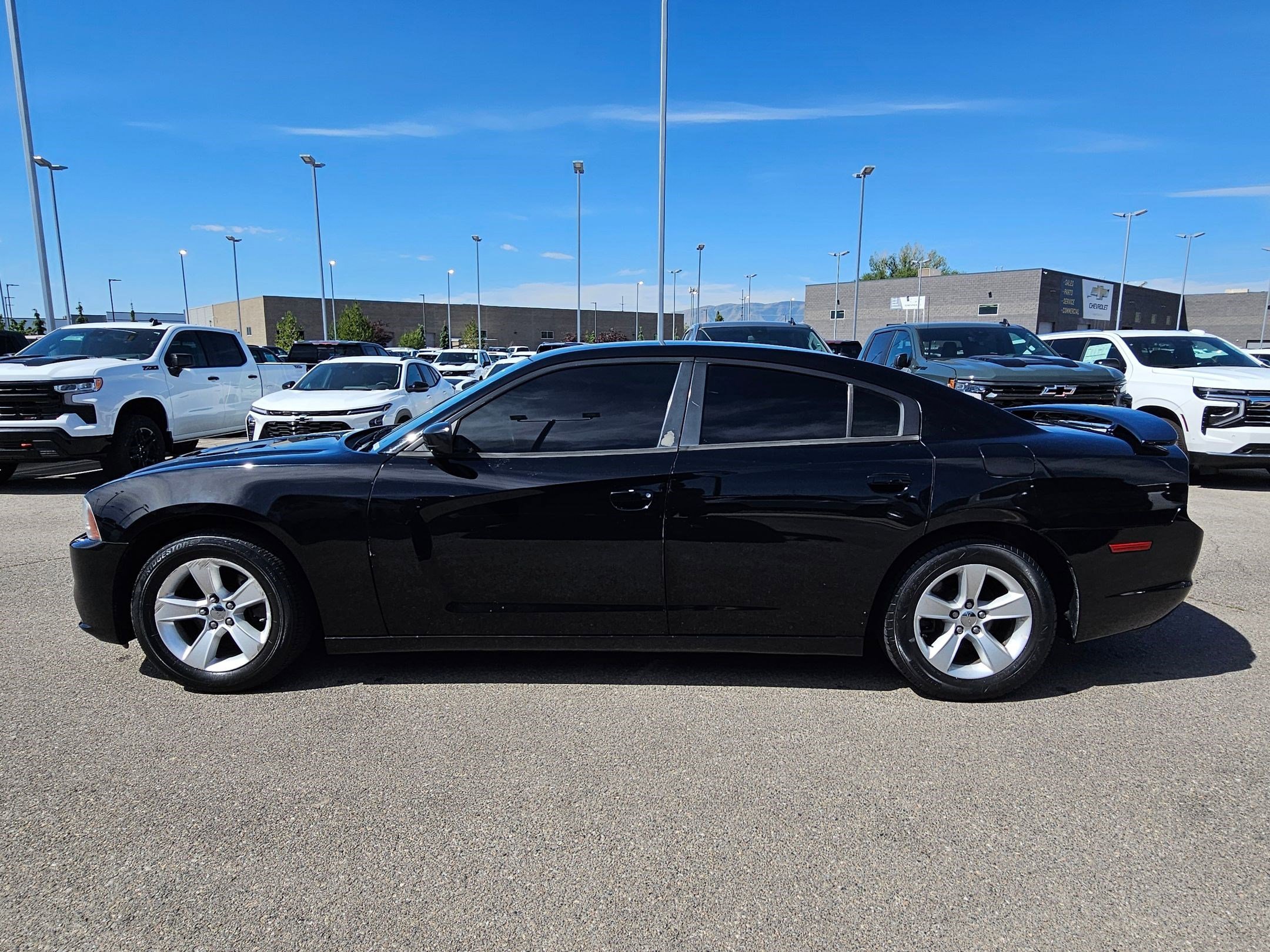 Used 2012 Pitch Black Dodge SE image 7