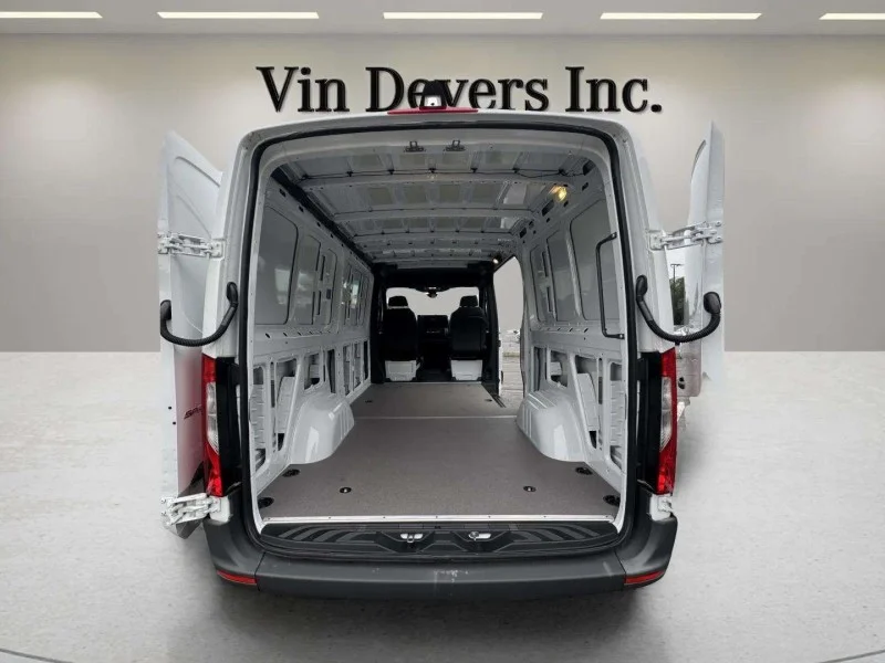 2025 Mercedes-Benz Sprinter Cargo Van Base - Photo 10