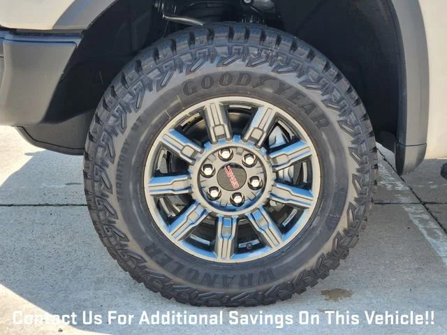 2026 GMC Sierra 1500 AT4X - Photo 7