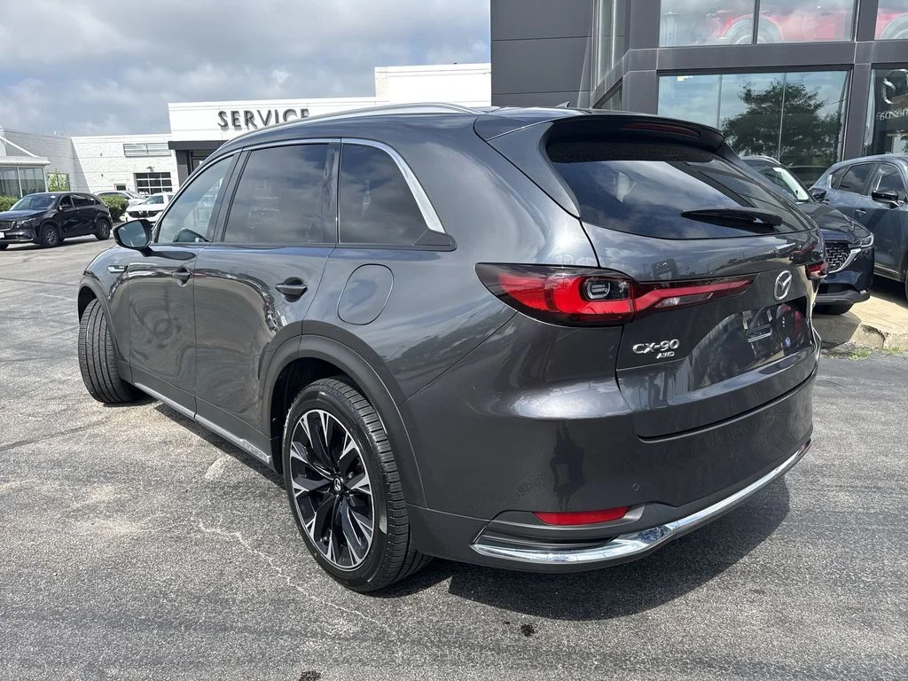 Used 2024 Gray Mazda Premium Plus image 9