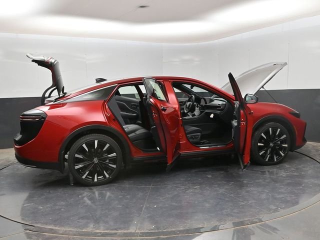 2025 Toyota Crown Platinum - Photo 36