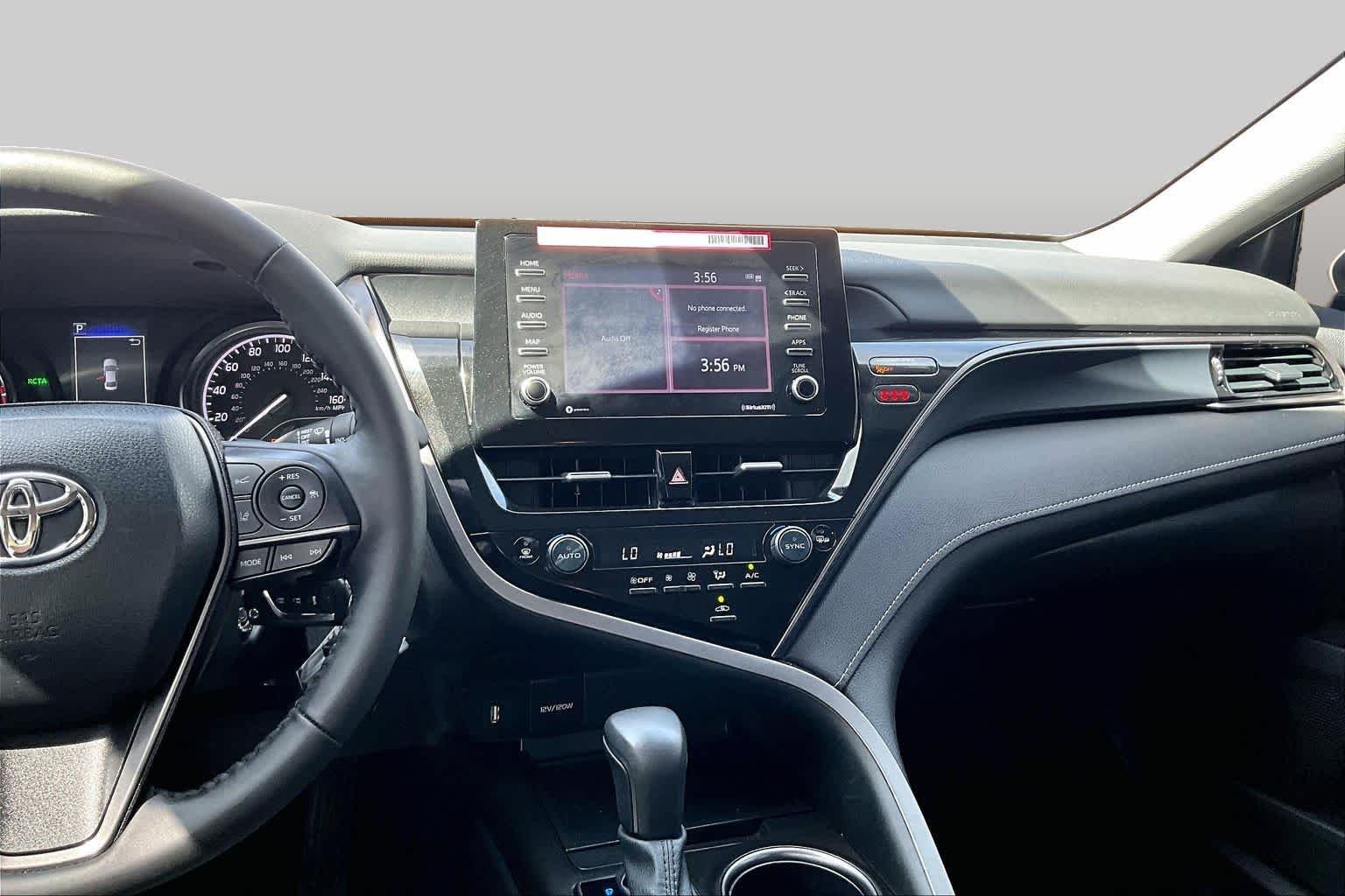 Used 2024 Ice Cap Toyota SE image 7