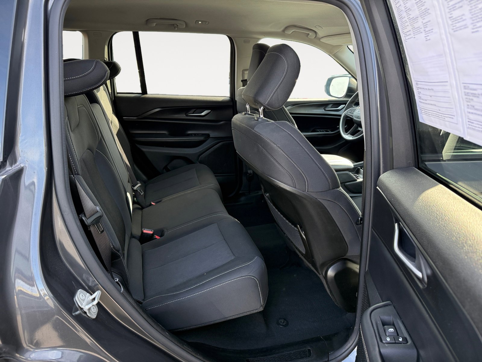 Used 2024 Gray Metallic Jeep Laredo image 18