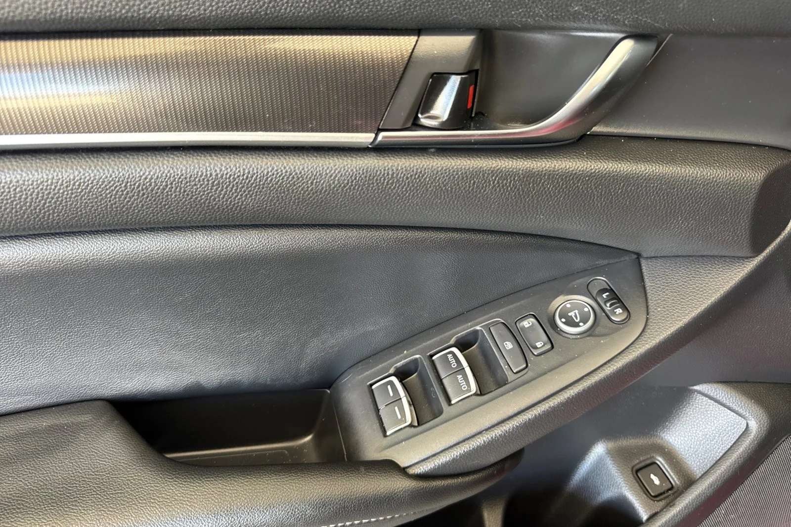 Used 2022 RED Honda Sport image 10