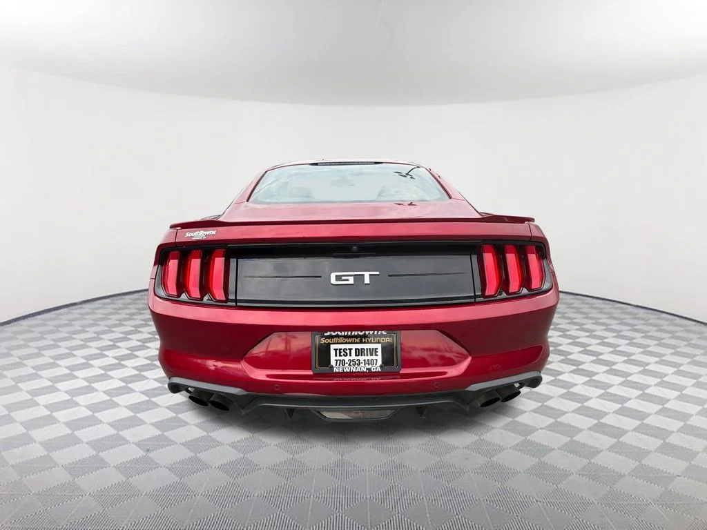 Used 2018 Red Ford GT image 6