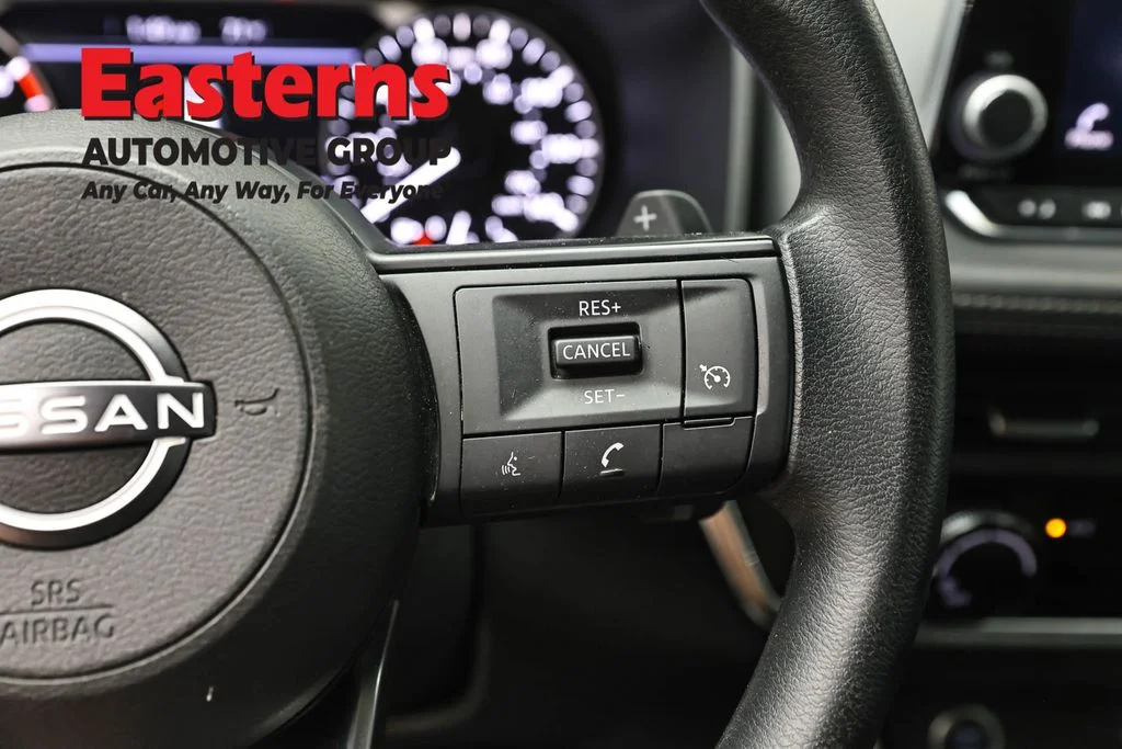Used 2023 Gray Nissan S image 16