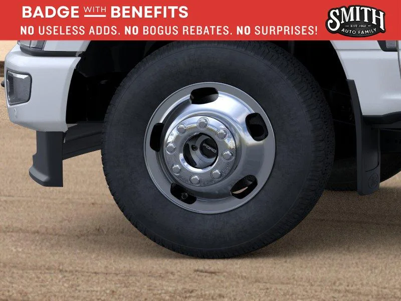 New 2026 Star White Metallic Tri-Coat Ford F-350® Platinum® image 20