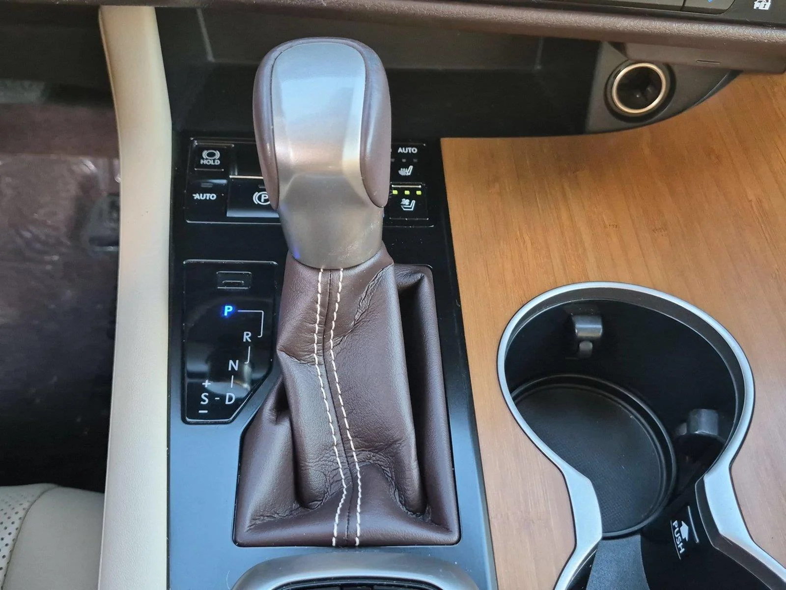 Used 2018 Silver Lining Metallic Lexus RX 350 F Sport image 29