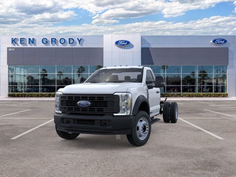 New 2026 Oxford White Ford XL image 2