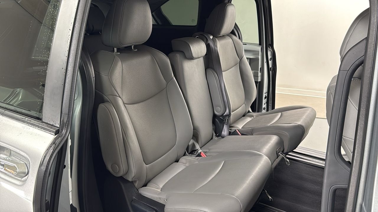 Certified Used 2025 Silver Toyota XLE image 18