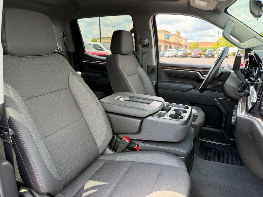 Used 2026 Blue Chevrolet LT image 24