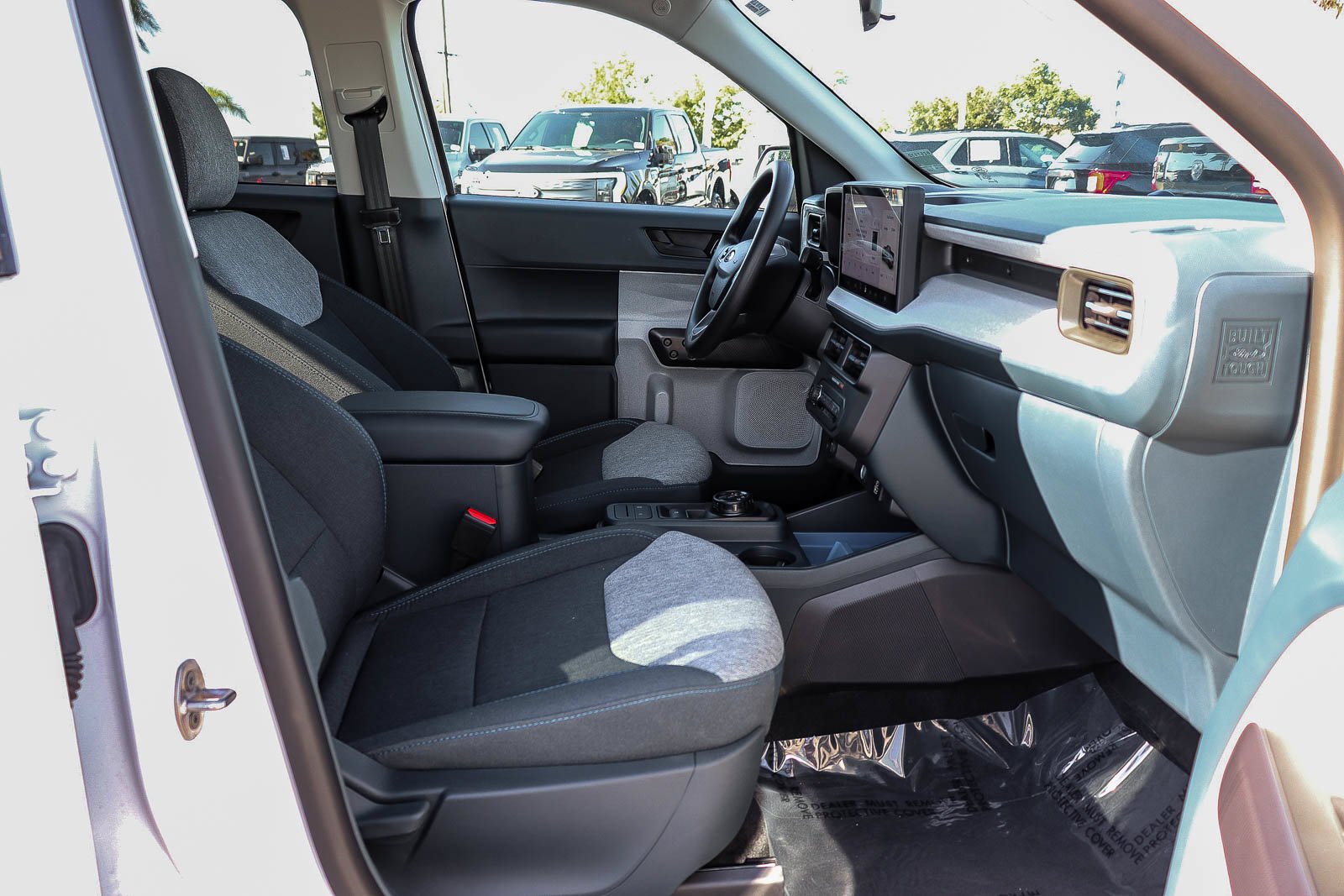 Used 2026 Oxford White Ford XLT image 16