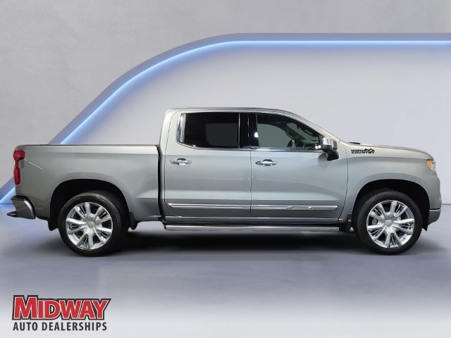 New 2026 Sterling Gray Metallic Chevrolet High Country image 6