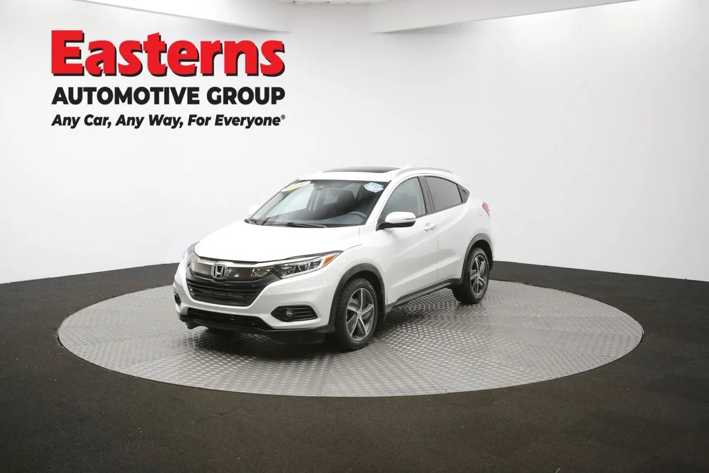 Used 2021 White Honda EX image 53