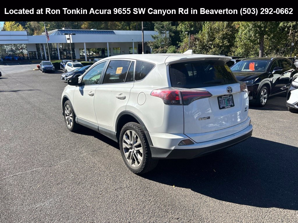 Used 2018 Super White Toyota LE image 5