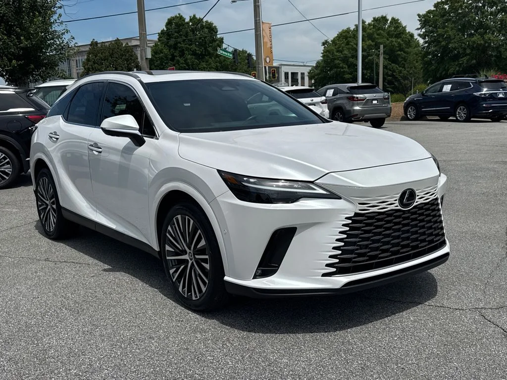 Used 2024 White Lexus 350 Premium Plus image 3