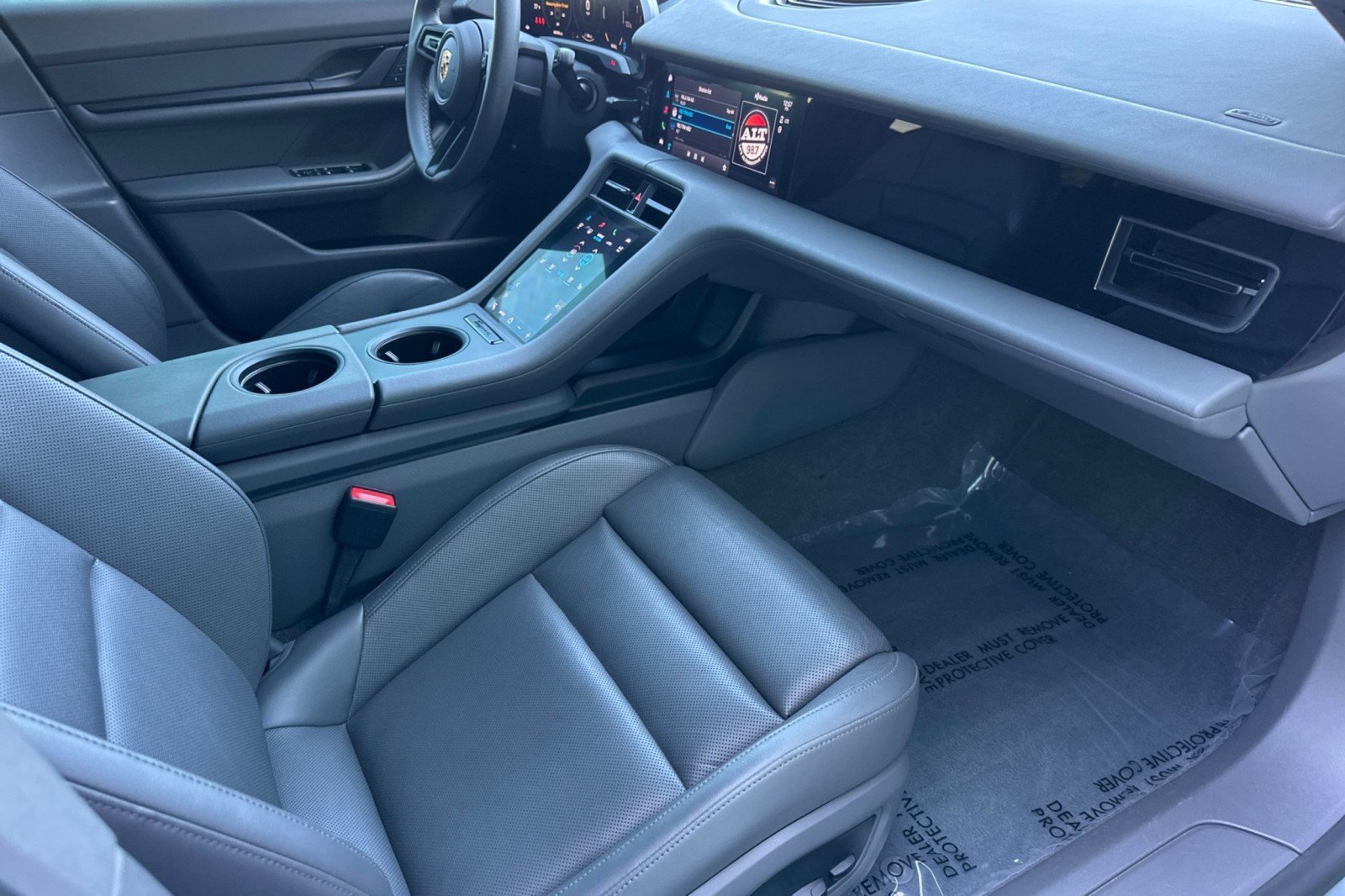 Certified Used 2023 Dolomite Silver Metallic Porsche  image 15