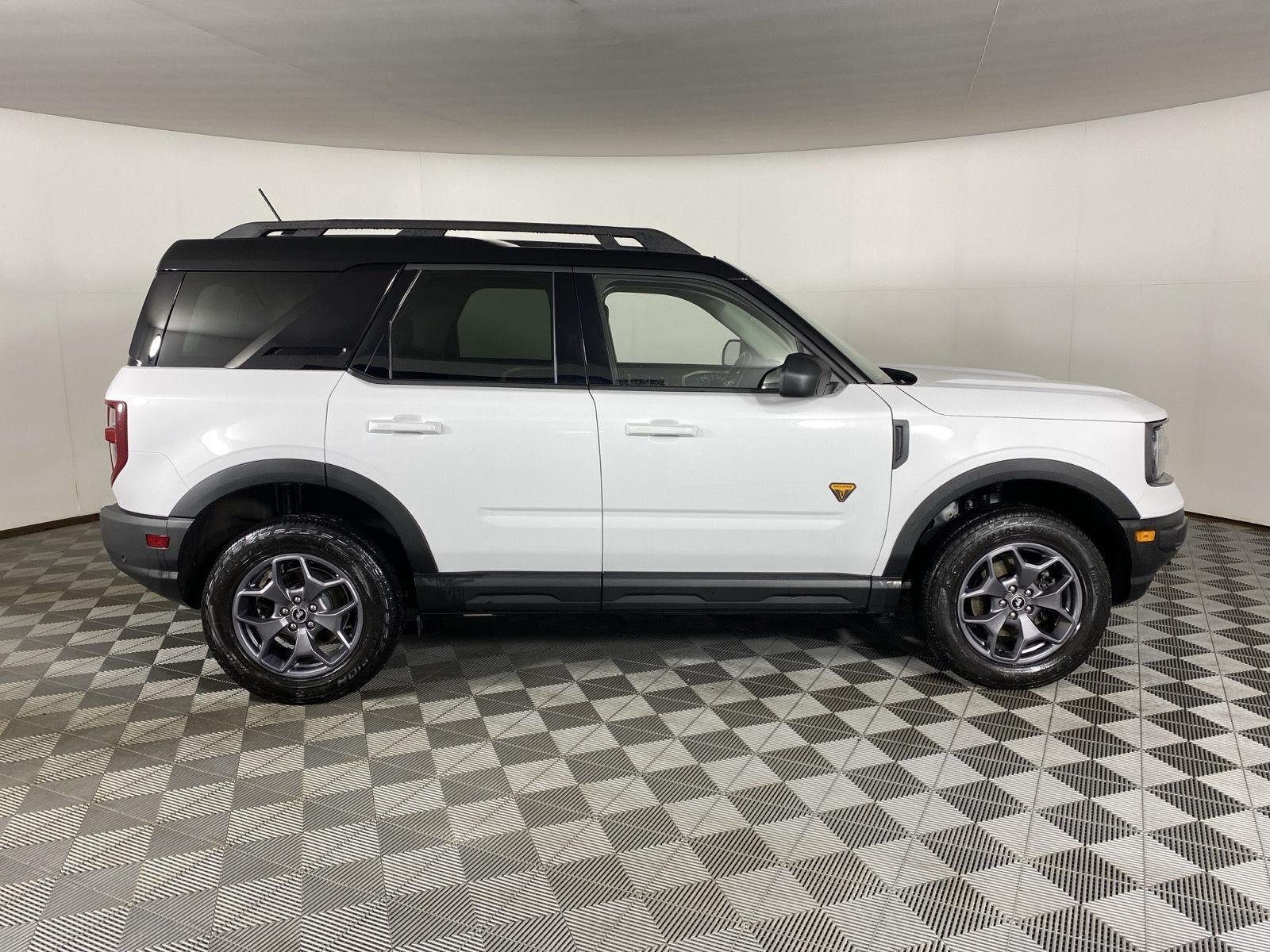 Used 2024 Oxford White Ford  image 11