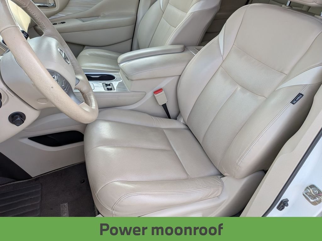 Used 2018 White Nissan Platinum image 15