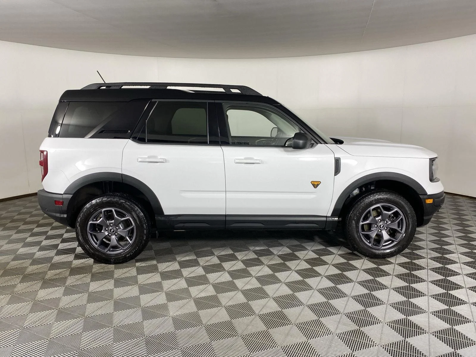 Used 2024 Oxford White Ford  image 11