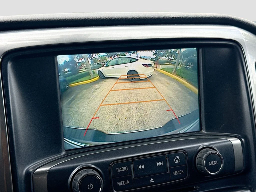 Used 2017 Silver Chevrolet LT image 14