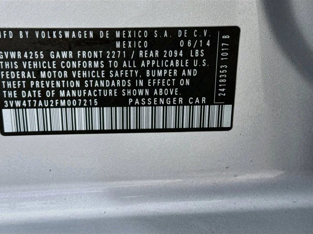 Used 2015 Silver Volkswagen 2.0T SE image 40