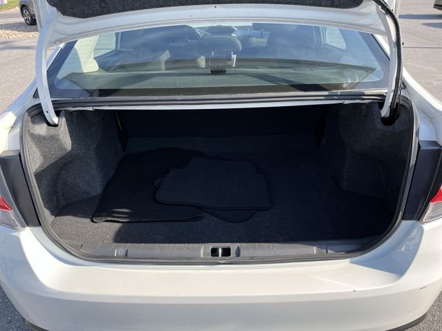 Used 2023 White Subaru Base image 21