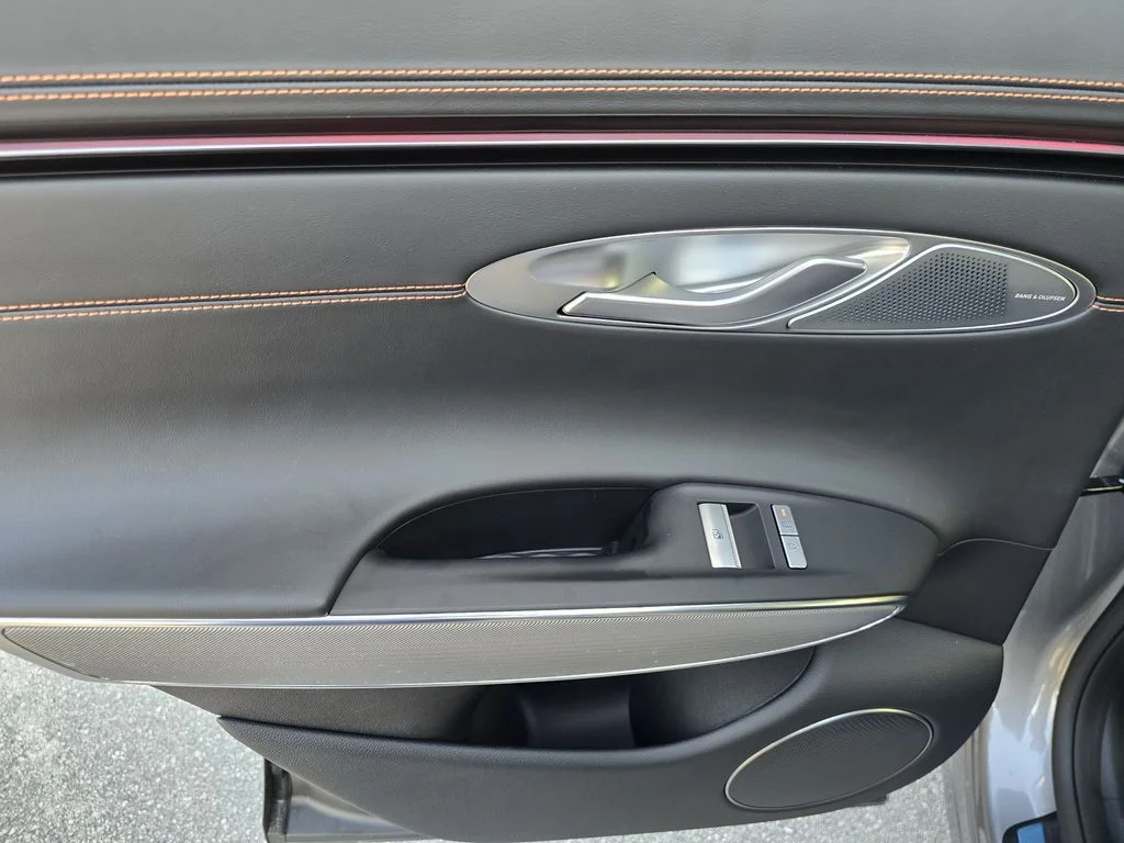 New 2026 Blue Genesis 2.5T Sport Prestige image 15