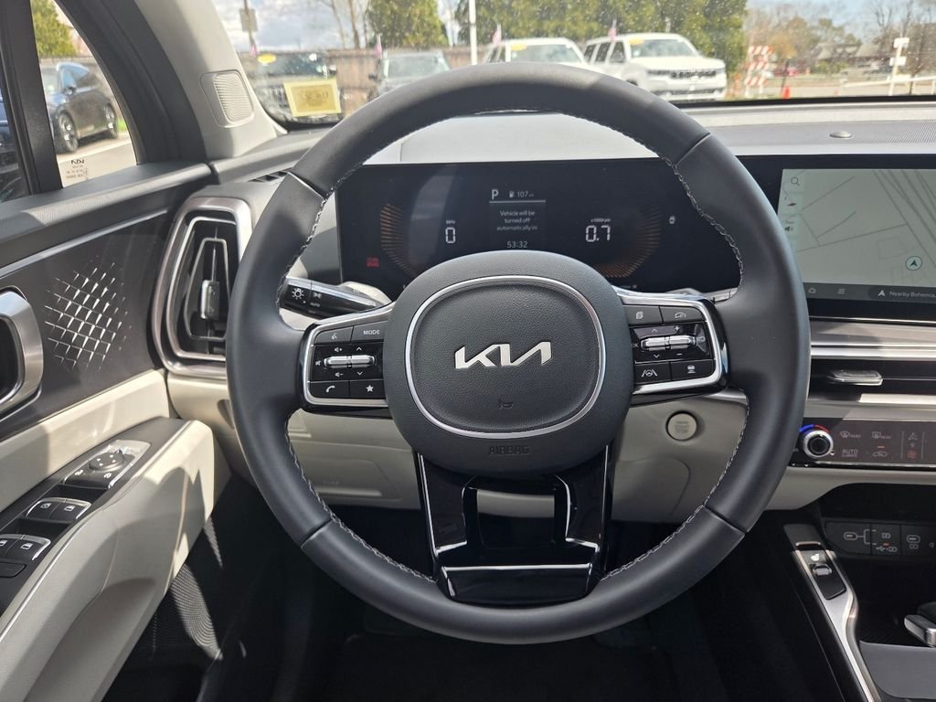 Used 2025 Black Kia S image 14