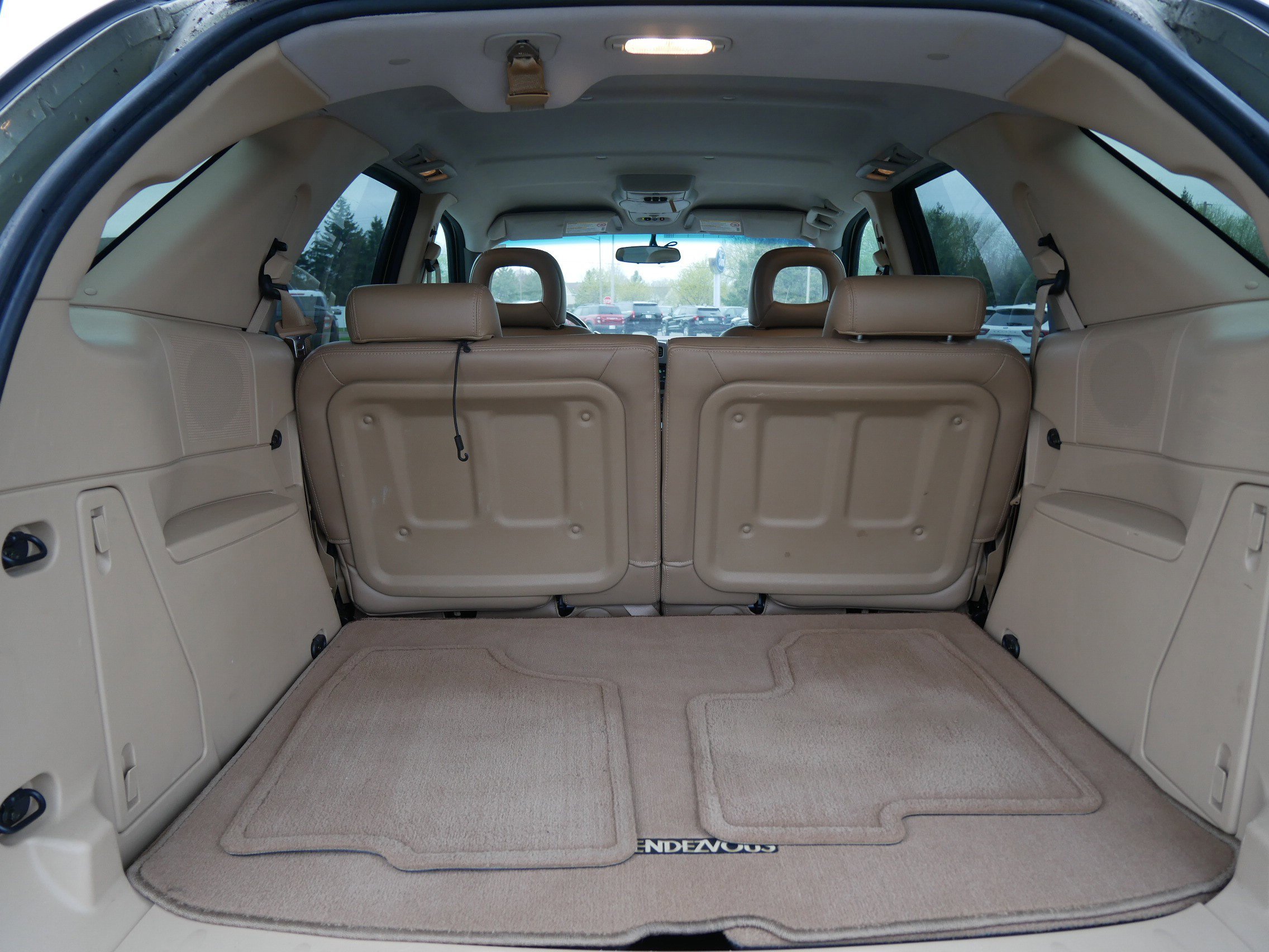 Used 2003 Silverleaf Metallic Buick CX image 12