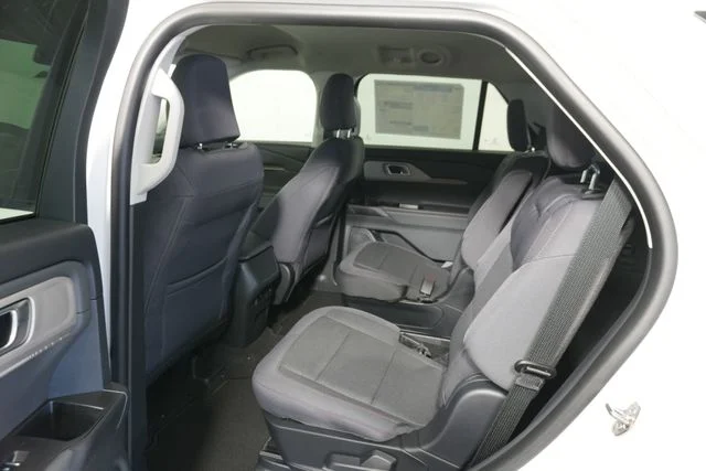 New 2026 Star White Metallic Tri-Coat Ford Active image 20