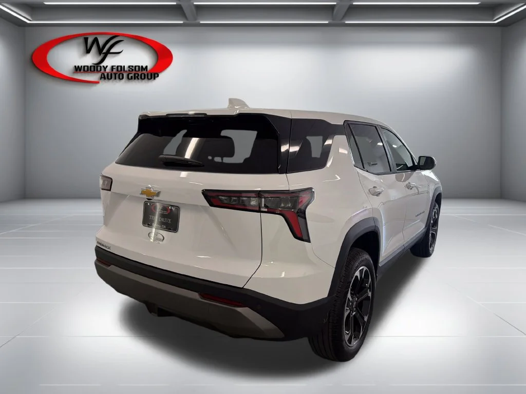 New 2027 Summit White Chevrolet LT image 6