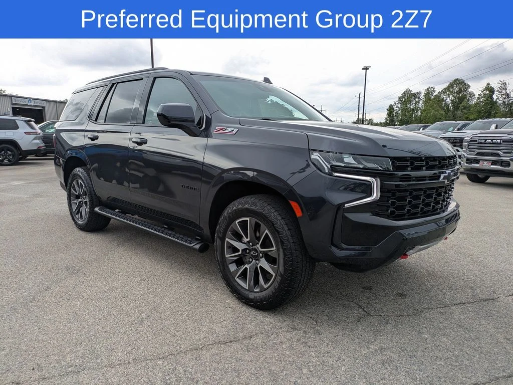 Used 2023 Gray Chevrolet Z71 image 2