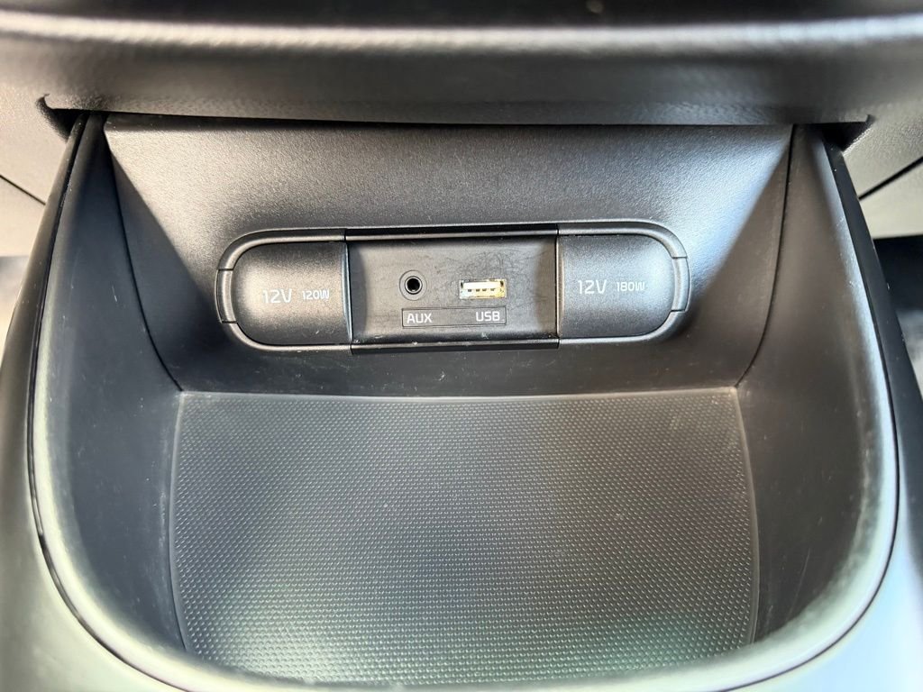 Used 2018 Bright Silver Kia Base image 23