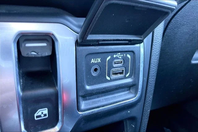 Used 2021 Green Jeep Rubicon image 26