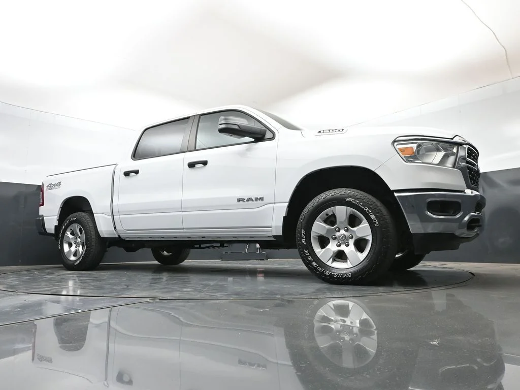 Used 2023 White Ram Big Horn/Lone Star image 50