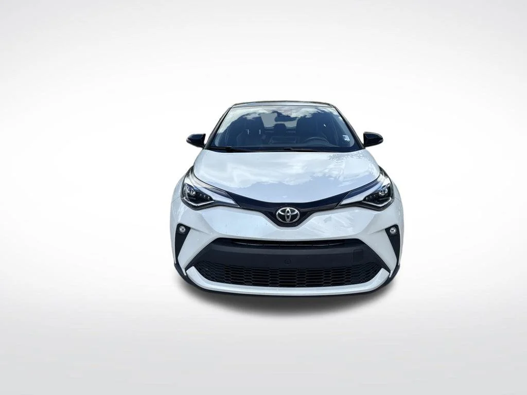 Certified Used 2022 Pearl Toyota Limited image 3