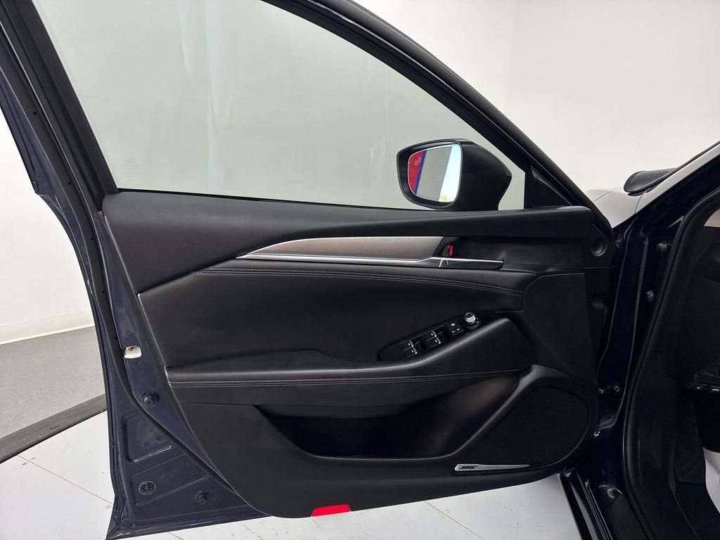 Used 2020 Crystal Blue Mazda Grand Touring image 14