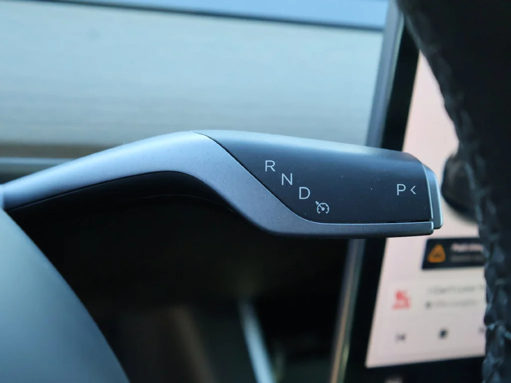 Used 2018  Tesla  image 29