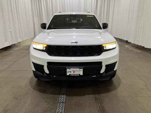 2022 Jeep Grand Cherokee L Altitude - Photo 10