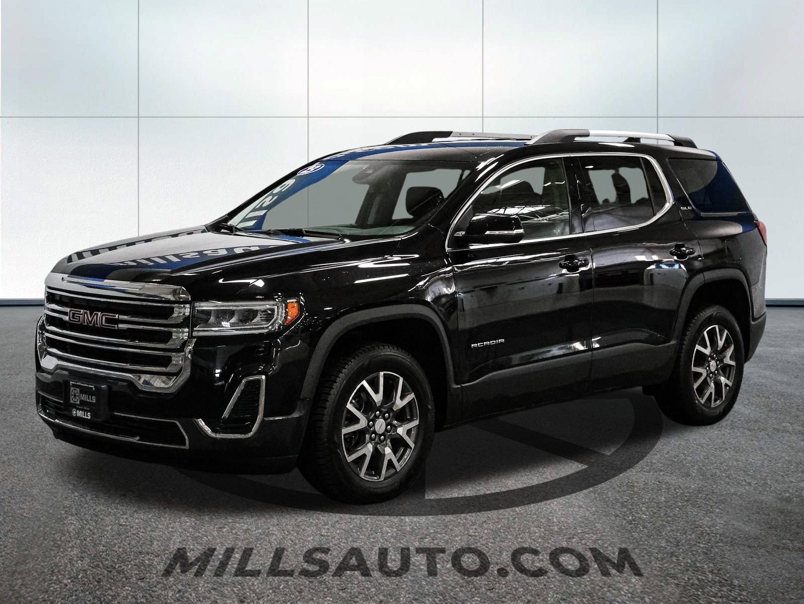 Used 2023 GMC Acadia SLE with VIN 1GKKNRL47PZ246180 for sale in Baxter, Minnesota