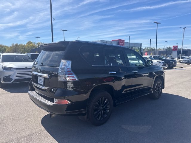 Used 2020 Black Lexus 460 image 5