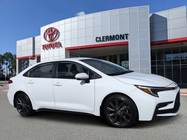 Certified Used 2025 White Toyota SE image 1
