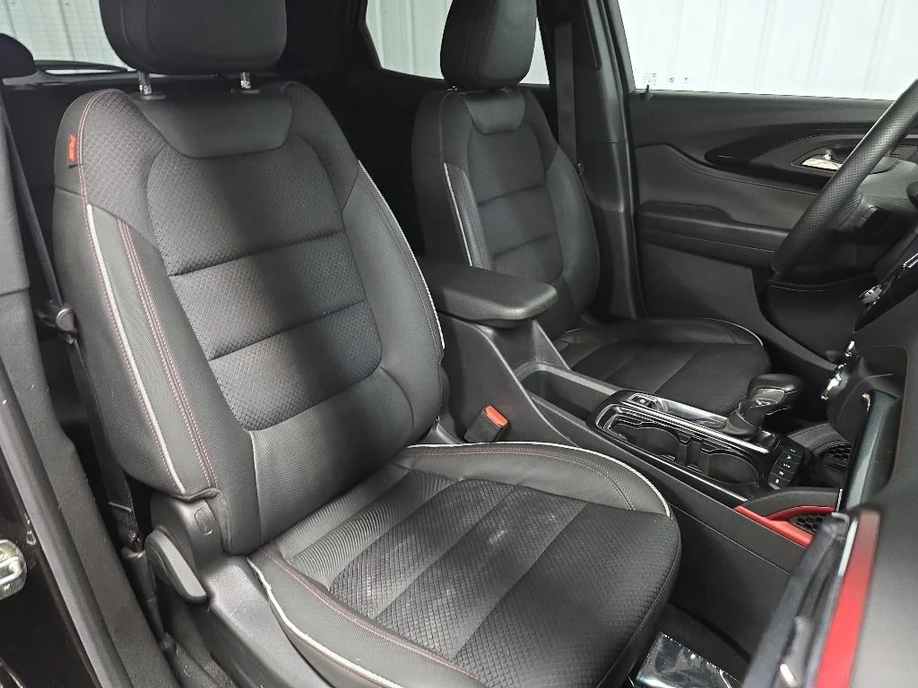 Used 2022 Black Chevrolet RS image 14
