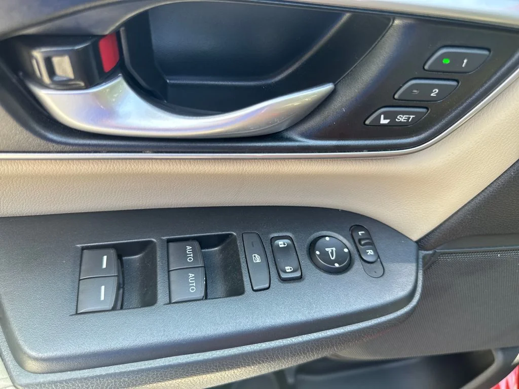 Certified Used 2019 Molten Lava Pearl Honda EX-L image 14