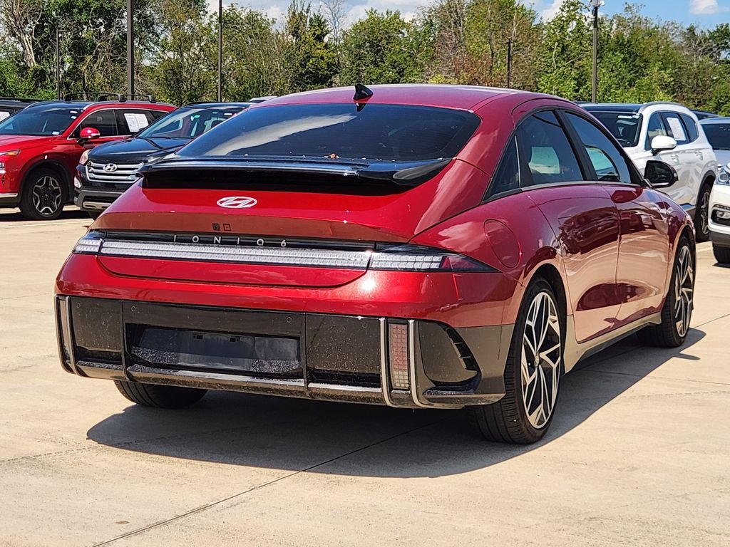Used 2023 Ultimate Red Hyundai SEL image 8