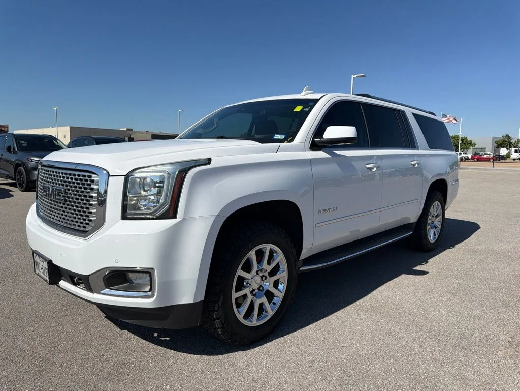2017 GMC Yukon Denali AWD's photo