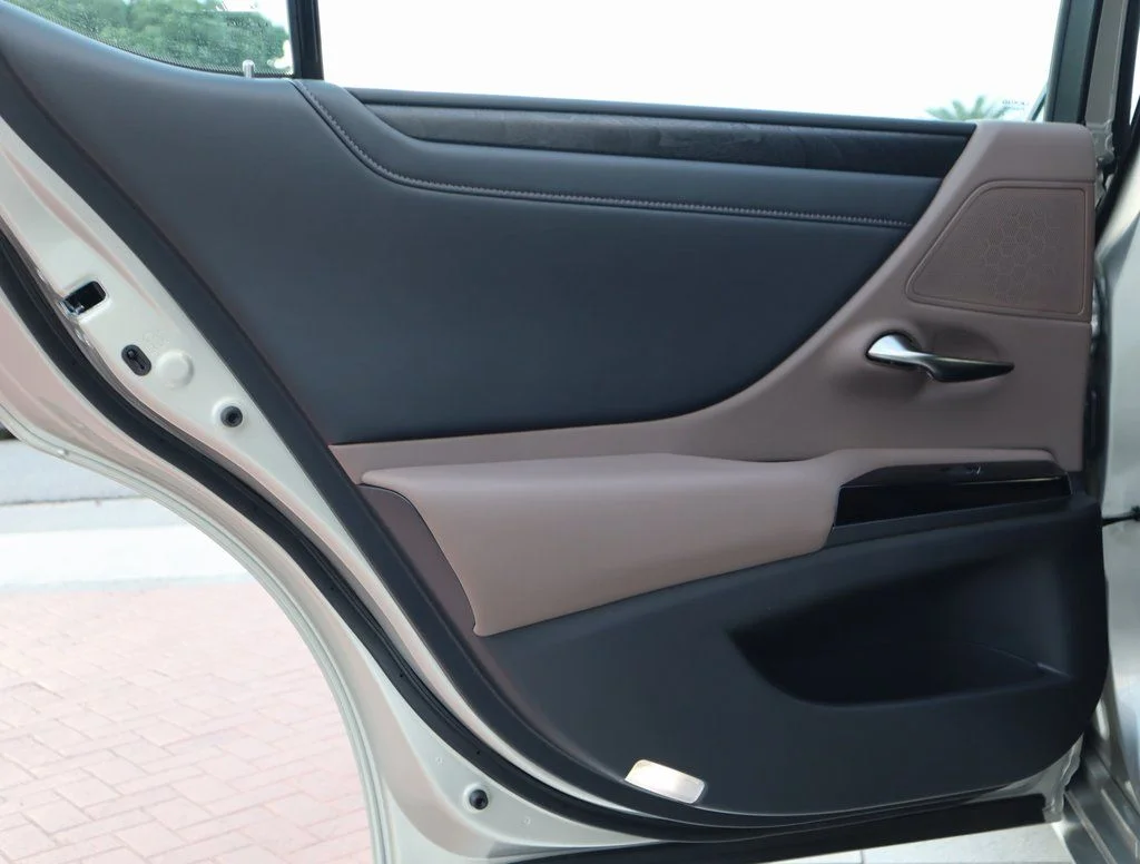 Used 2025 Beige Lexus 350 image 26